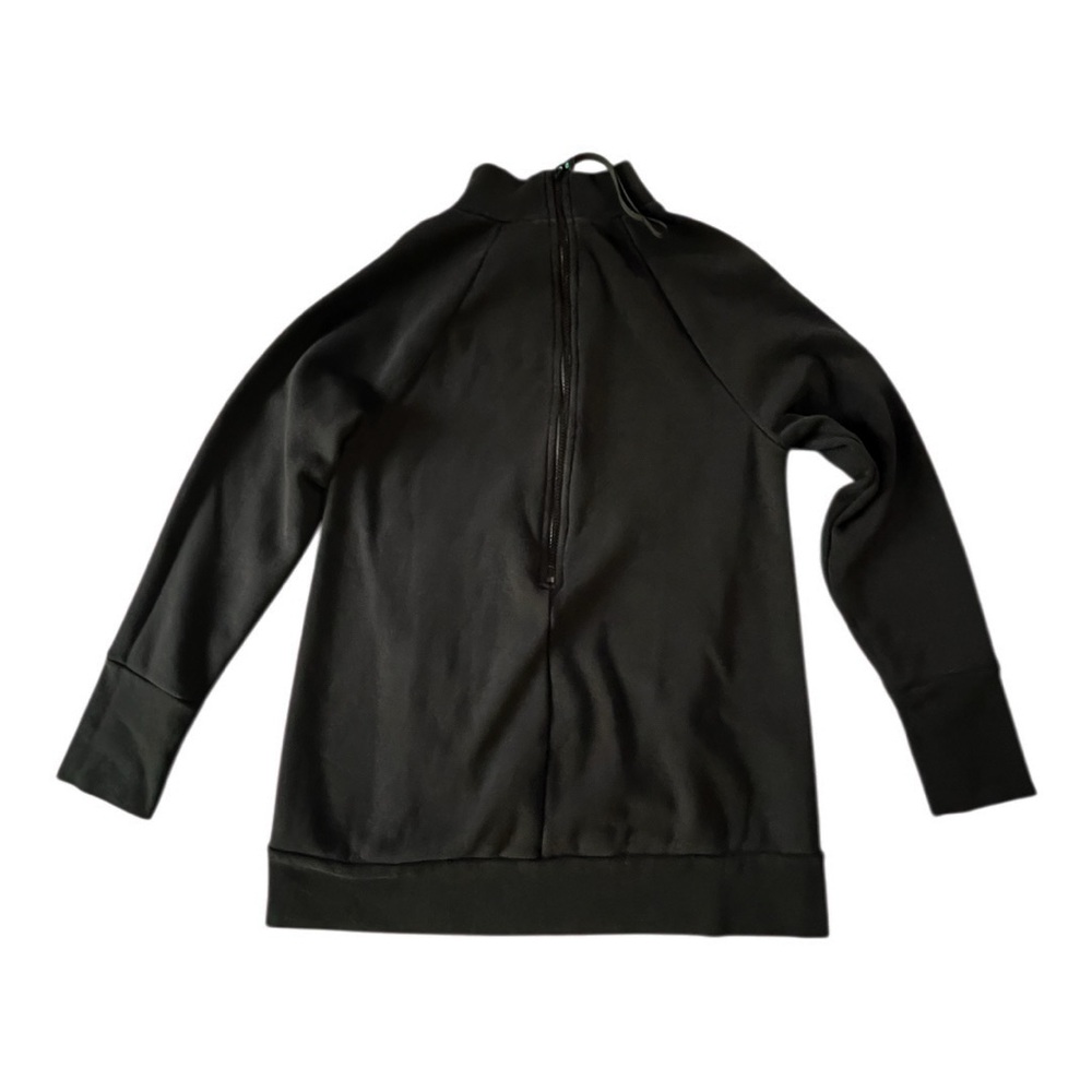 Fabletics Black Long Sleeve Mock Neck Pullover. Fleece size Women’s small.